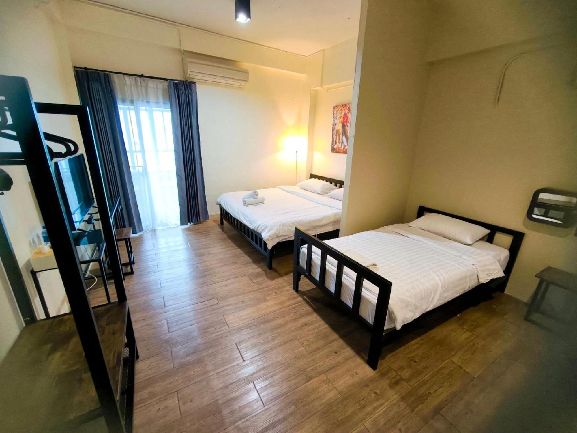 Uno Chiangmai — Photos 3